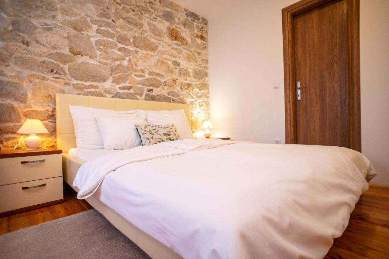 Stone House Marino Villa โตรกีร์ ภายนอก รูปภาพ