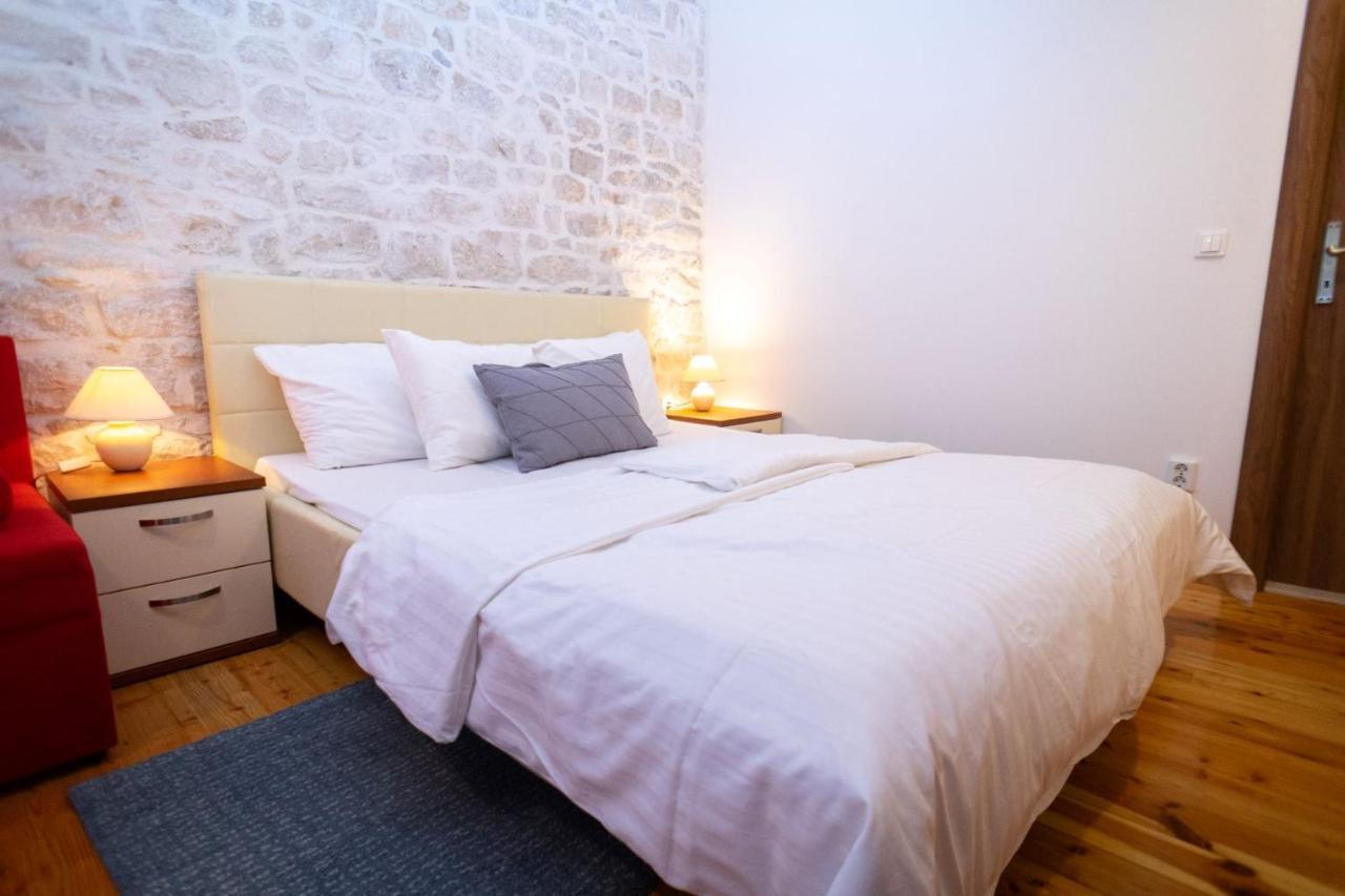 Stone House Marino Villa โตรกีร์ ภายนอก รูปภาพ