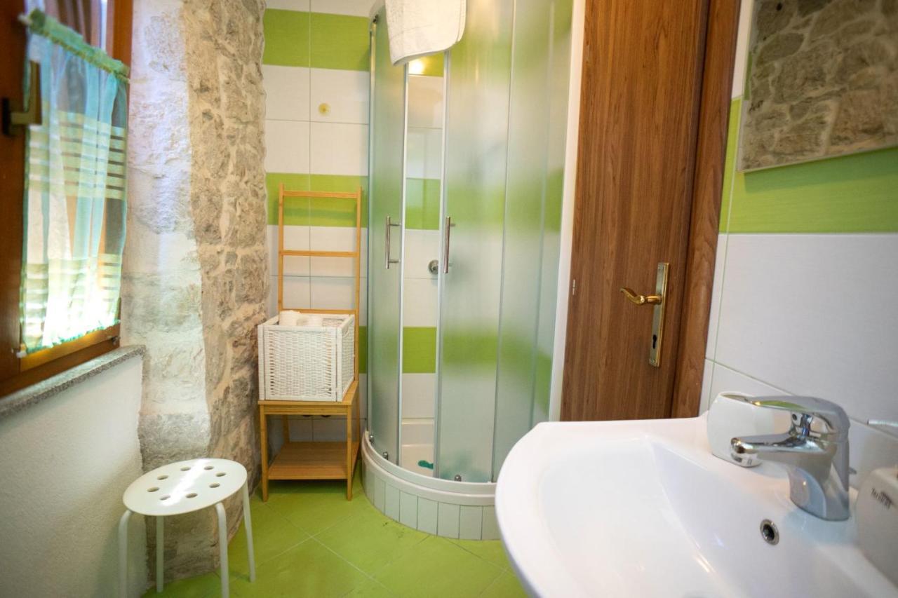 Stone House Marino Villa โตรกีร์ ภายนอก รูปภาพ